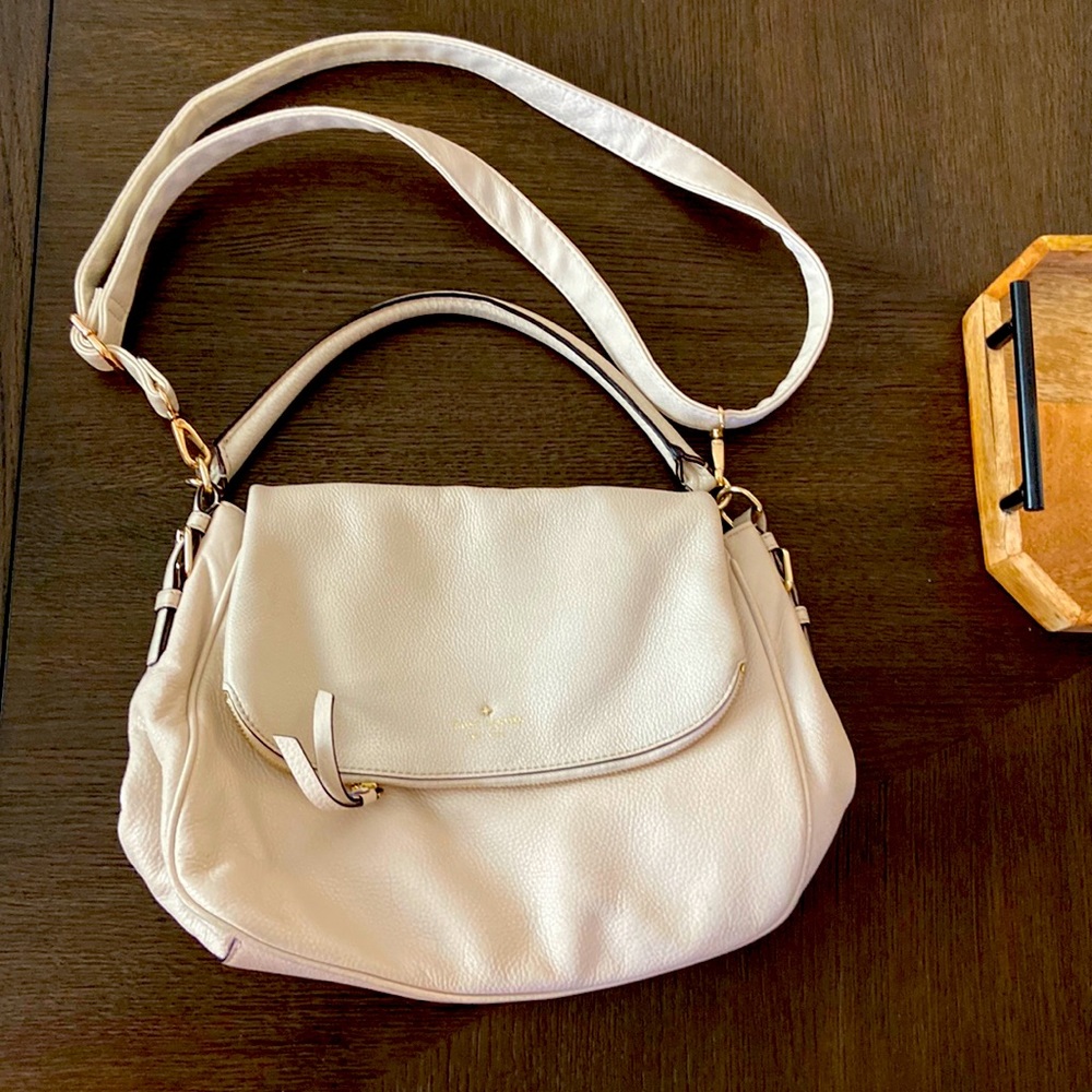 Medium size Kate Spade preowned handbag crossbody beige nude cream